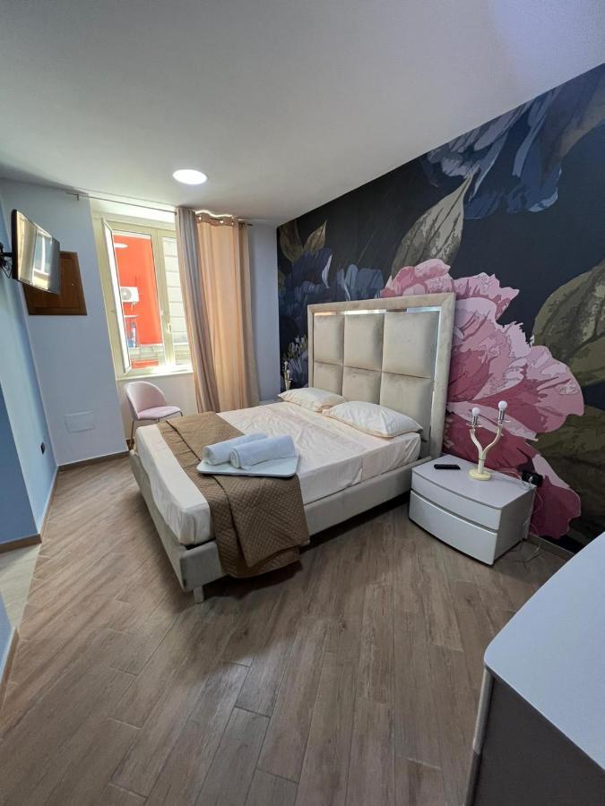 In Piazzetta Bed & Breakfast Naples Exterior photo